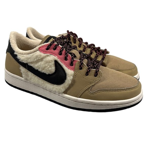 Jordan 1 Retro Low Fleece “Parachute Beige”  Women 6.5 Sneakers Fuzzy Tan Pink - Picture 1 of 16